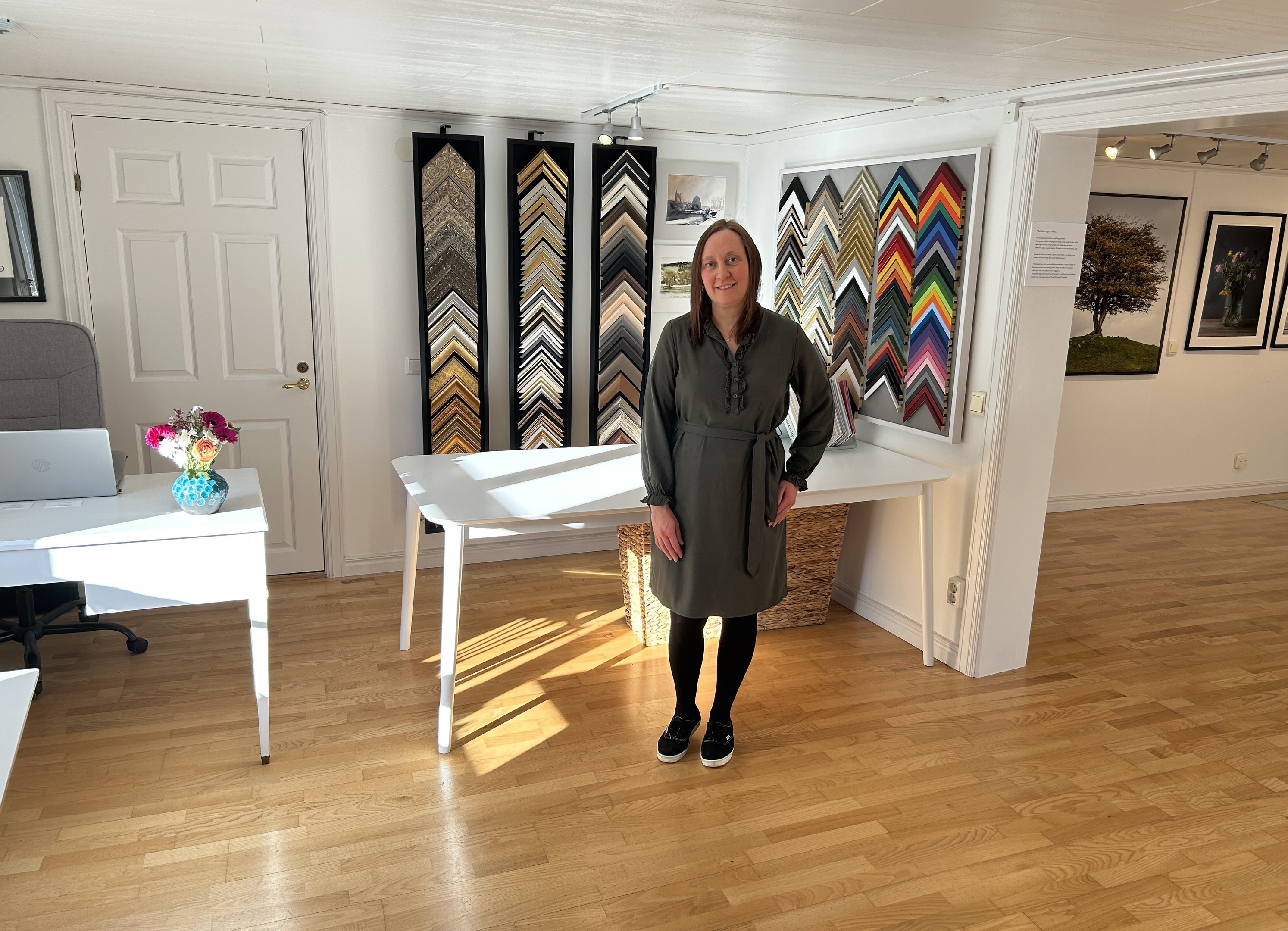 KONSTINRAMARE OCH GALLERIST